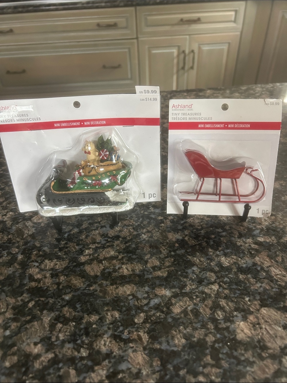 ASHLAND CHRISTMAS TINY TREASURES MINI DECORATIONS LOT OF 2 NWT